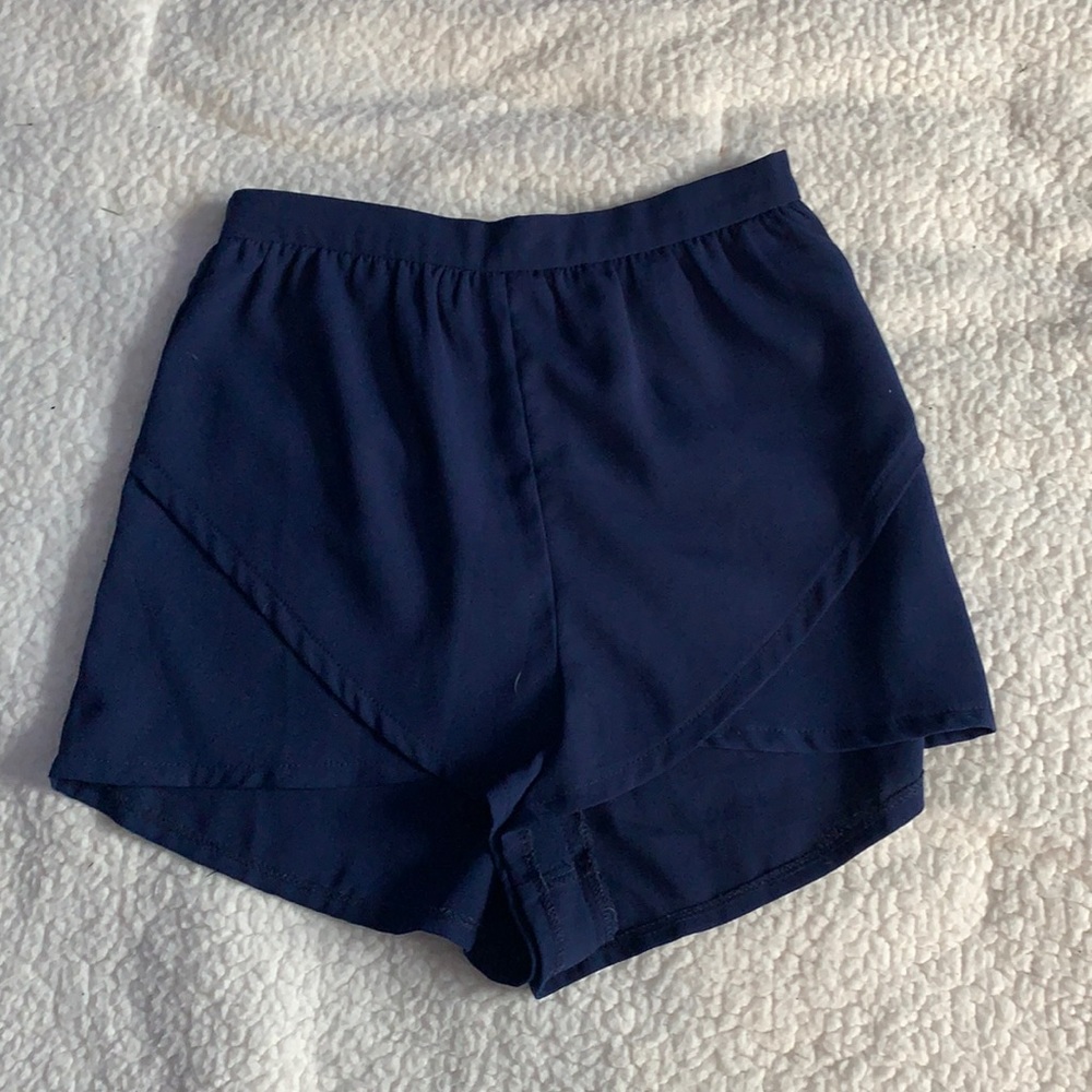 Tobi flowing navy shorts